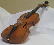 violin mounted by Jacobus Stainer